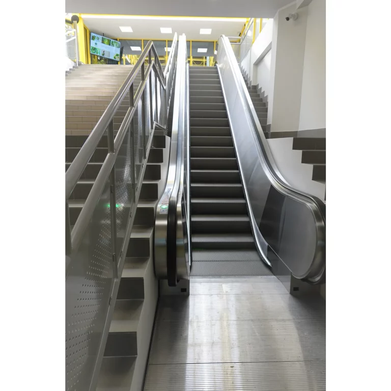 Kleemann-Poznan-Franowo-Schody-Ruchome