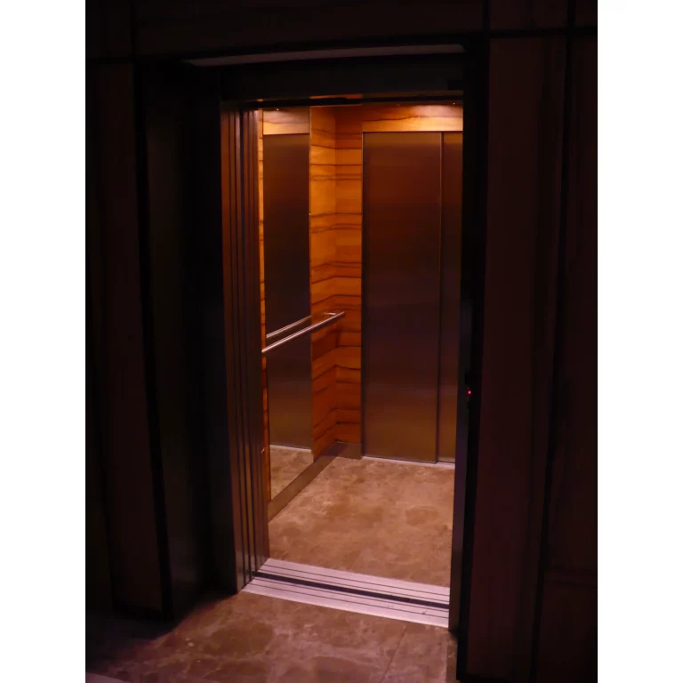 Orona-Warszawa-Piekna