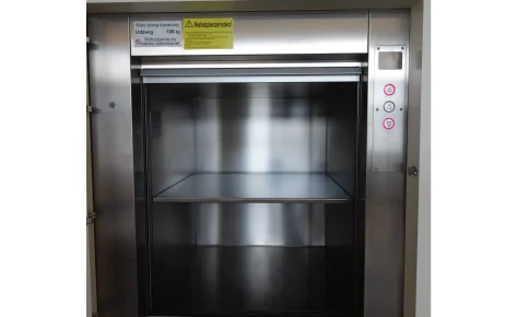 Mały Dźwig Towarowy BKG